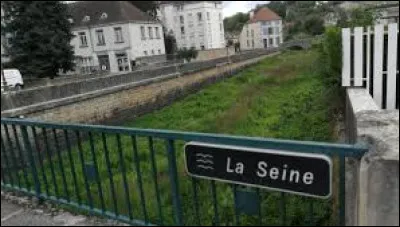 Combien de régions (nouvelles) sont traversées par la Seine ?