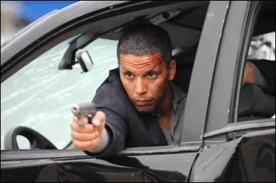 Quel est ce film de Laurent Tuel o&ugrave; Bouajila joue l'inspecteur Saunier ?