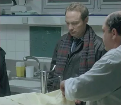 Quel est ce film de Jamshed Usmonov o&ugrave; Cohen joue un policier ?