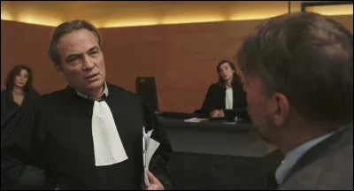 Cohen joue Maitre Portal dans ce film de Gilles Bannier, qui est...