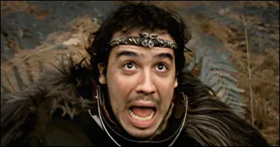 Combien de têtes possède l'hydre du temple de Maylir ?