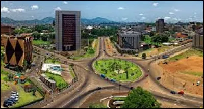 Quel pays d'Afrique a pour capitale la ville de Yaoundé ?