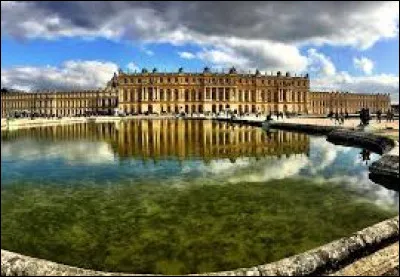 Quel est le code du département français des Yvelines ?