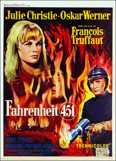 "FAhrenheit 451" est un roman écrit par Ray Bradbury.