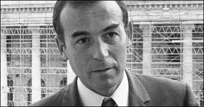 Comment se nomme celui qui naît le 30 mars et devient un avocat et un homme politique français ?