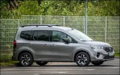 Ce Kangoo 3 japonais porte le nom de ...