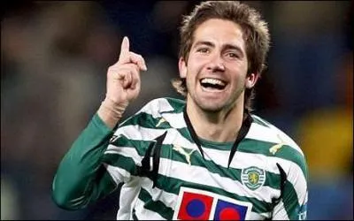 Qui est-ce ? (footballeur portugais)