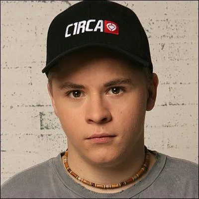 Qui est-ce ? (musicien allemand, batteur)