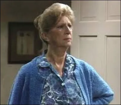 Restons justement avec les Ochmonek. Comment s'appelle-t-elle ?