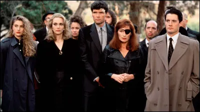 Concernant la série "Twin Peaks", quelle information est fausse ?