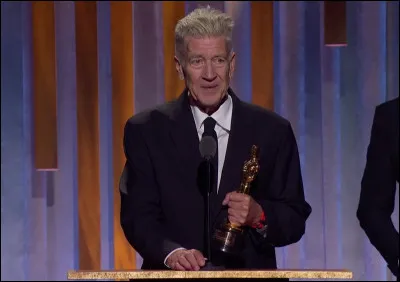 Parmi ces propositions sur David Lynch, une seule est vraie. Laquelle est-ce ?