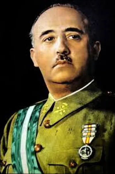 Militaire et homme d'État espagnol, Francisco Franco (1892-1975) dirigea son pays d'un régime dictatorial jusqu'à sa mort. En quelle année a-t-il pris le pouvoir ?