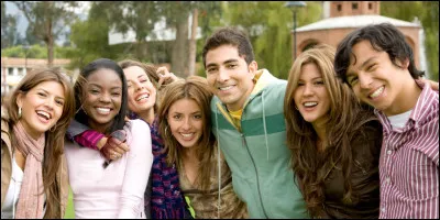 Veuillez traduire : Être : à linfinitif