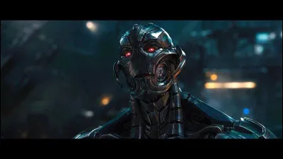 U : Ultron
Qui l'a créé ?