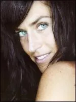 Interprte l'initiatrice sexuelle et la matresse de Sharon Stone dans 'Basic Instinct 2' :