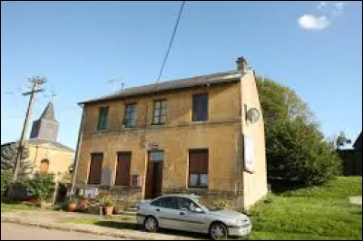 Petit village de 51 habitants, dans l'arrondissement de Vouziers, Germont se situe dans le département ...