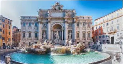 Cette très belle fontaine (et très connue) se trouve...