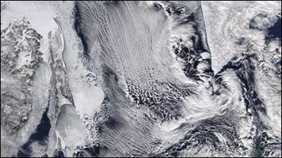 Quand rencontre-t-on une rue de nuages ?