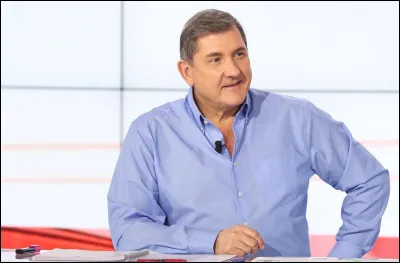 Quelle émission a été présentée par Yves Calvi sur France 5 de 2001 à 2016 ?