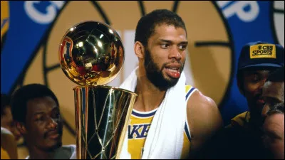 Quel est le vrai nom de Kareem Abdul-Jabbar ?