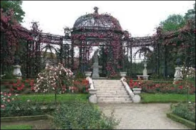 Dans quel département se situe la ville de L'Haÿ-les-Roses ?