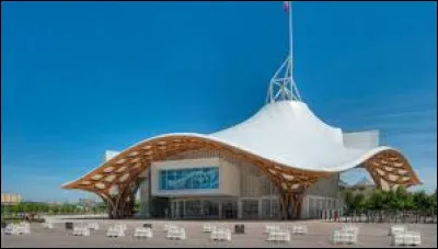 Voici le centre Pompidou de ...