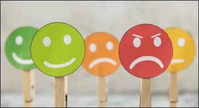 Quel médecin est spécialisé dans les soins de santé mentale et les troubles psychiatriques ?