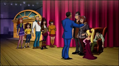 En tout, cinq fantômes ont été démasqués par la bande de Scooby-Doo. À quel moment Dewey se fait-il démasquer ?