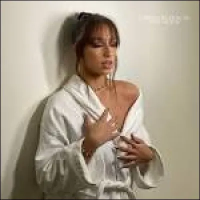 Quel est le mois de naissance de Tate McRae ?