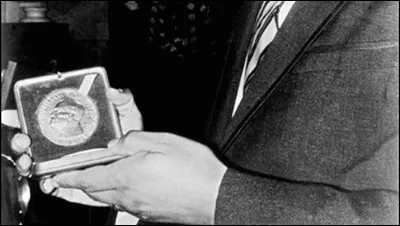 Qui reçoit le prix Nobel de la paix en 1964 ?