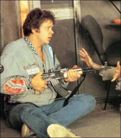 Robbins joue Larry dans ce film de Roger Donaldson, qui est...