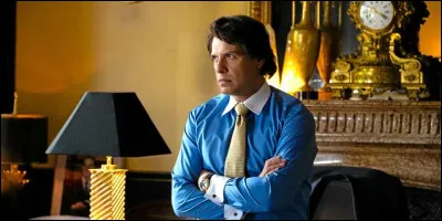 Comment s'appelle cette série créée par Tristan Séguéla et Olivier Demangel, et dans laquelle Laffite joue Bernard Tapie ?