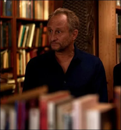 Comment s'intitule ce film réalisé par Anne Fontaine, avec Poelvoorde dans le rôle de Charles ?