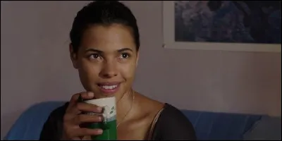 Comment s'appelle ce film de Philippe Faucon, avec Hanrot dans le rôle de Nesrine ?