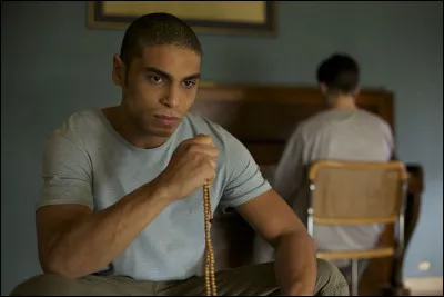 Comment s'appelle ce film de Nicolas Boukhrief, avec Lyes dans le r&ocirc;le de Driss ?