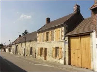 Je vous emmène aux Ageux. Village Isarien, il se situe dans l'ex région ...
