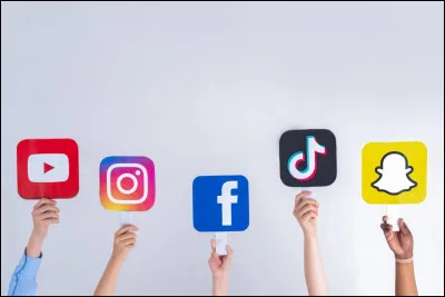Es-tu sur les réseaux sociaux ?