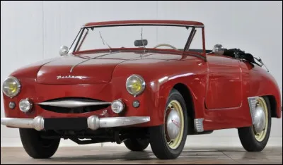 Quel est ce modèle en D produit par Panhard de 1952 à 1956 ?