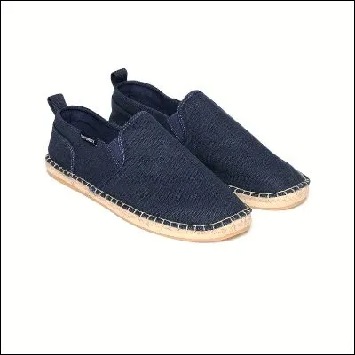 Quel héros de bandes dessinées porte généralement des espadrilles ?