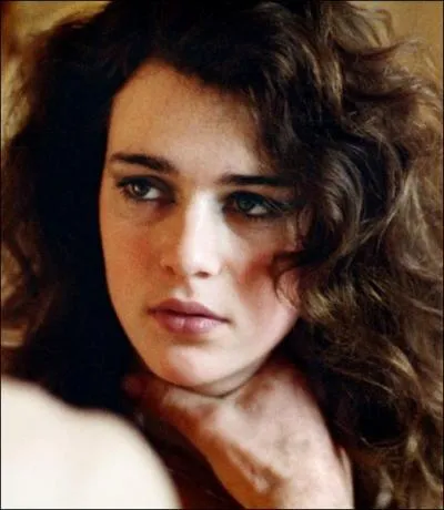 Cette actrice avait fait scandale en 1986 dans une scne trs ose pour le film 'Le Diable au Corps' :