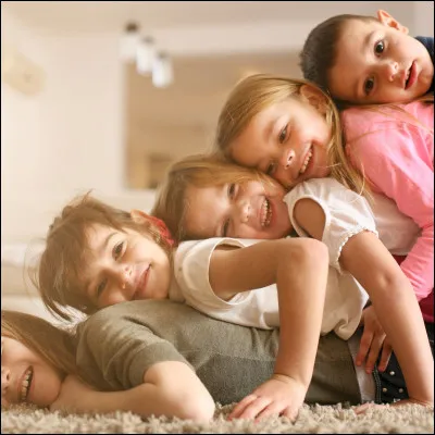 Pour finir, combien as-tu de frères et surs ?