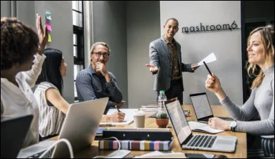 Comment vous comportez-vous en réunion ?