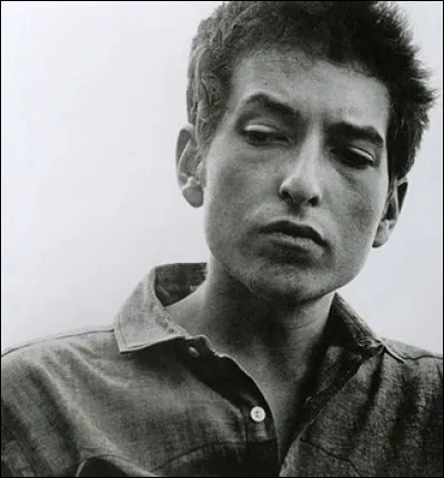 En 1964, son troisième album marque un tournant. Quel est le titre prophétique de cet album ?