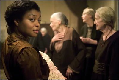 "L'Étrange histoire de Benjamin Button" est un long-métrage interprété par Tom Cruise.