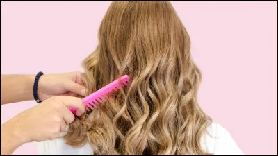 Est-ce que tu te coiffes bien tous les jours ?