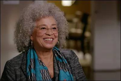 Angela Davis a-t-elle été mariée ?