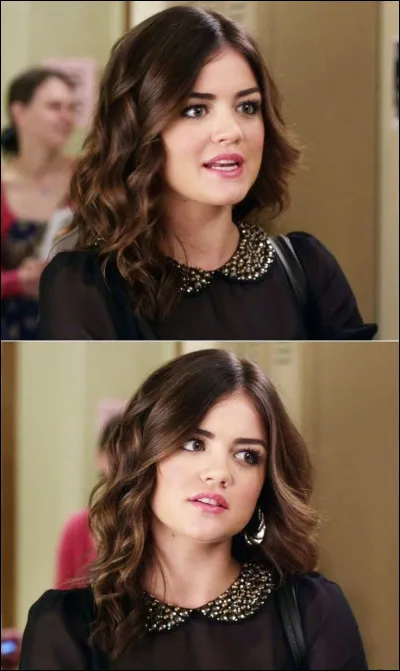 Qui est le premier personnage à recevoir des messages de "A" ?