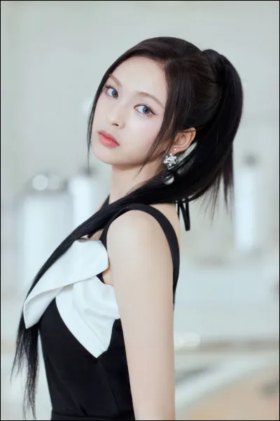 Trouvez les mots manquants de la partie avant le pre-refrain de "Love In My Heart" : 
"알잖아 너와 나
애써 외면하지 마
We will be beautiful
And...".