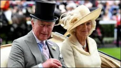 Camilla Parker Bowles, épouse de Charles III est devenue la ... consort du Royaume-Uni en 2022.