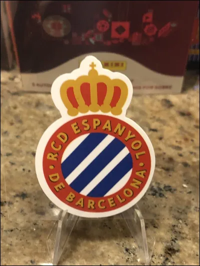 Ce logo est celui du FC Barcelone.